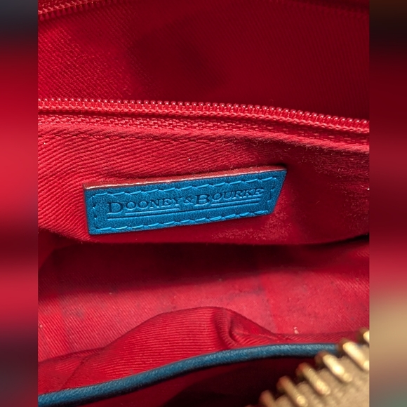 Dooney And Bourke Well Maintained Chic Green and White Shoulder Bag - Picture 5 of 5